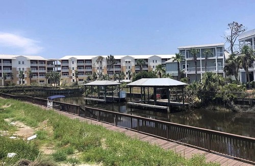 Waterside Village Casa | Beach House - Waterside Paradise by PHG