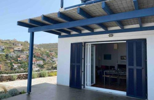 Lavreotiki Casa | Beach house with a view