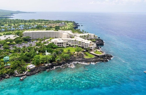 Keauhou Casa | Beach is Calling! Spa, Dining, Restaurant and Bar, Near Kona Country Club