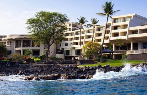 Keauhou Casa | Beach is Calling! Spa, Dining, Restaurant and Bar, Near Kona Country Club