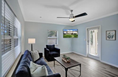 Hendricks and Venice Isles Apartamento | Beach Isles Modern 1BR Apartment in Fort Lauderdale