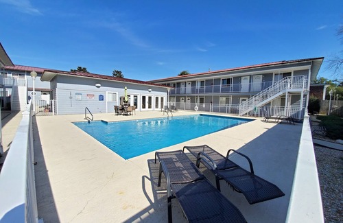 Biloxi Condominio | Beach Life Condo 89. Pools! Beach! Casinos! FUN!