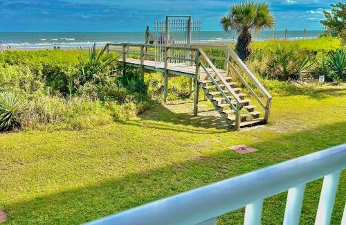 Cocoa Beach Apartamento | Beach Living at its Best!
