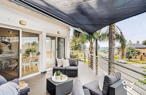 Thirroul Casa | Beach Lovers Delight @ Thirroul Beach