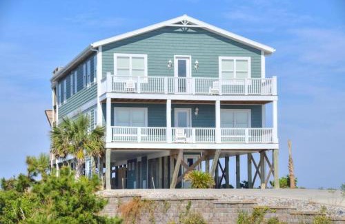 Oak Island Casa | Beach Mountain