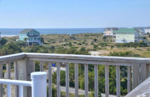 Oak Island Casa | Beach Mountain
