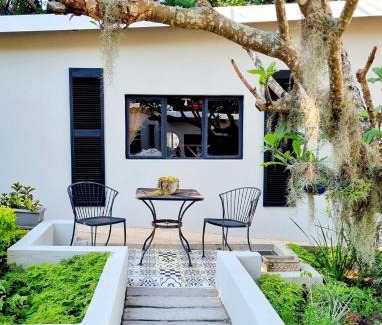 Umtentweni Casa | Beach Nest Unit - Ebbtide