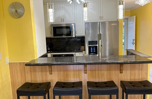 Port Hueneme Condominio | Vista al Mar Alquiler de vacaciones. Pasos a la playa. Relajarse y cuidarse.