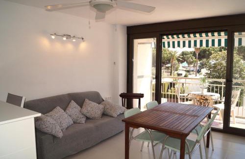 Vilafortuny Apartamento | BEACH PARADISE