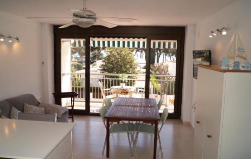 Vilafortuny Apartamento | BEACH PARADISE