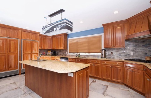 Bradley Beach Casa | Beach Paradise - Spacious Home 5 Min Walk to Beach