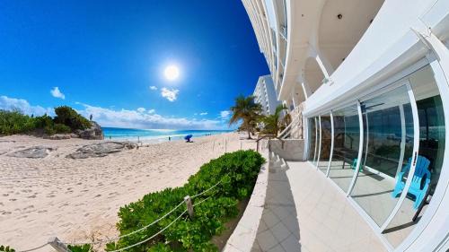 Punta Cancún Apartamento | Beach Patio Paradise