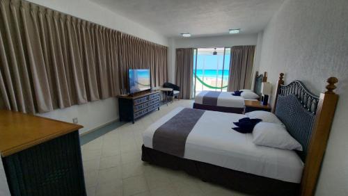 Punta Cancún Apartamento | Beach Patio Paradise