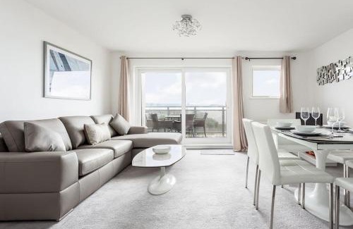 Hamworthy Apartamento | Beach Point - Stunning Harbour Views from Balcony