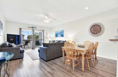 Tybee Island Casa | Beach Point Villas Unit E
