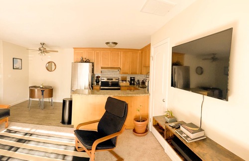 Eastside Santa Cruz Condominio | Beach, pool, gym, wifi—everything included.