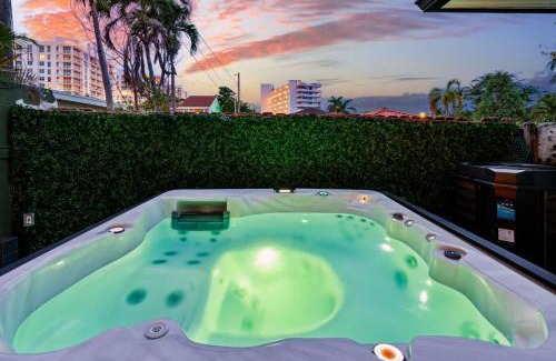 Lauderdale Beach Casa | Beach Pop - Steps to Beach Heated Pool & Hot Tub