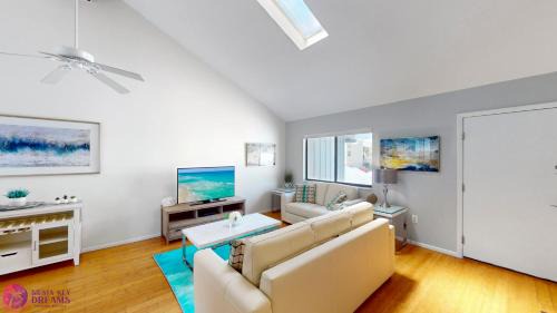 Siesta Key Village Chalet De Esquí | Beach Rd, 300ft to Beach Access & 500ft to Siesta Key Village, 2bdr