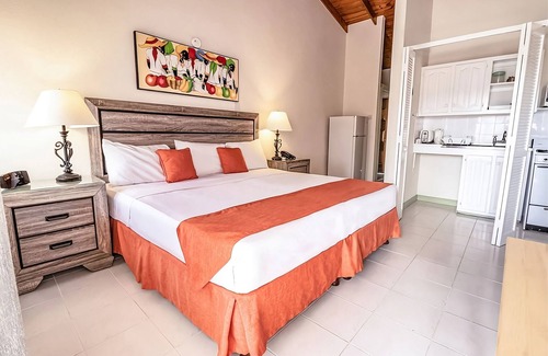 Worthing Hotel | Beach Retreat: 3 Spacious Room w/ Complete Amenities, Living Area & Kitchenette