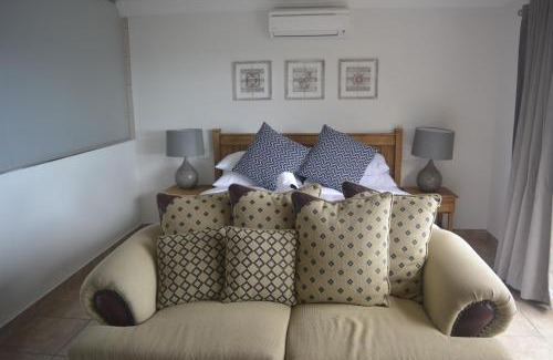 Amanzimtoti Casa | Beach Retreat Guesthouse