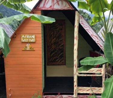 Tioman Island Complejo | Beach Shack Chalet - Garden View Aframe Small Unit
