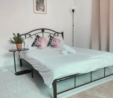 Tanjung Bungah Casa | Beach side Cozy Bungalow
