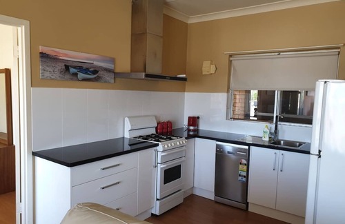Semaphore Park Apartamento | Beach side holiday apartment