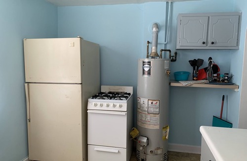 Cottage Line Apartamento | Beach Side Studio #1 (Apartment) - Pets Allowed by RedAwning