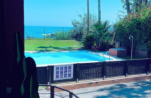 Almayate Bajo Apartamento | Estudio playa