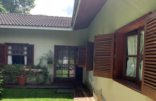 Alto da Boa Vista Casa | BEACH TENNIS + PURE AIR + WONDERFUL VISUALS IN CAMPOS DO JORDAO