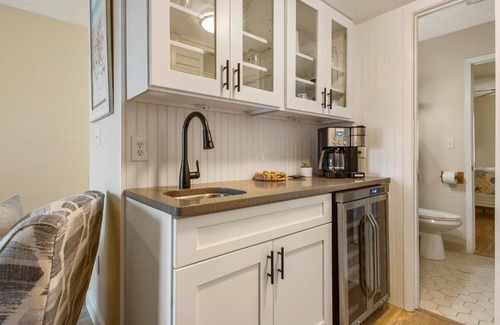 El Centro Beach Casa | Beach Vibes - Lullwater Beach Condos 437 by Nautical Properties Vacation Rentals