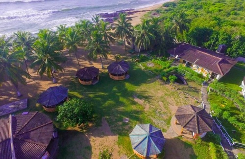 Ampenyi Chalet De Esquí | Alojamiento con vista a la playa