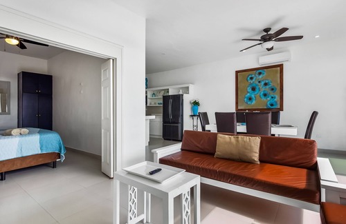 La Paloma Villa | Beach-view dog-friendly villa with private patio, outdoor pool, streaming, AC