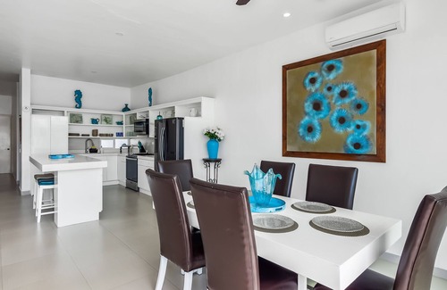 La Paloma Villa | Beach-view dog-friendly villa with private patio, outdoor pool, streaming, AC
