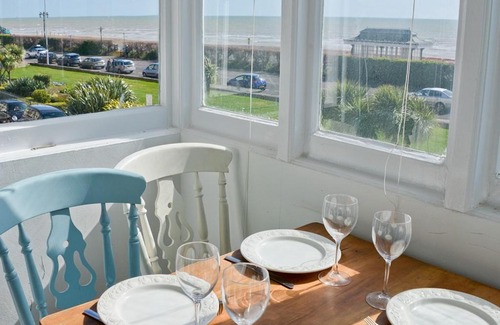 Worthing Apartamento | Beach View