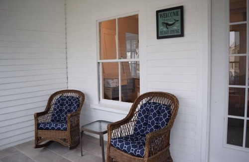 Rye Casa | Casa con vista a la playa en Jenness Beach, pero en una calle tranquila, ¡perfecta para escapadas familiares!