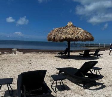 Long Beach Estates Apartamento | Beach View Room at Barnacle Resort