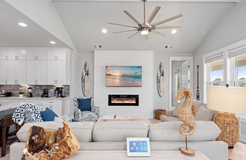Indian Beach Casa | Beach View | Soccer Field | Putt-Putt | Pets