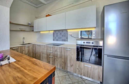 Almiros Beach Villa | Villa en Agía Aikateríni con 3 habitaciones, capacidad 6