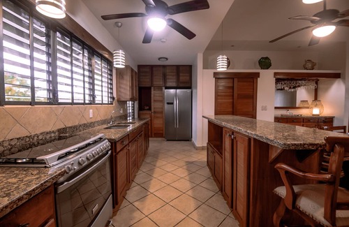 Jiquelite Villa | BEACH VILLA - BEACHFRONT - A/C / HOT SHOWER