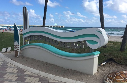 Deerfield Beach Villa | Beach Villa Cottage Apartment- WiFi gratis, estacionamiento gratuito, parrilla, pasos de la playa