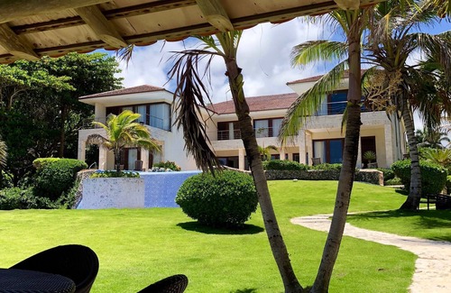 Cabrera Villa | Beach Villa