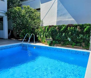 Rab Town Apartamento | Beach Villa Ema