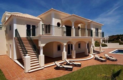 Porto de Mos Villa | Villa panorámica con vista al mar y piscina privada a pocos metros de la playa