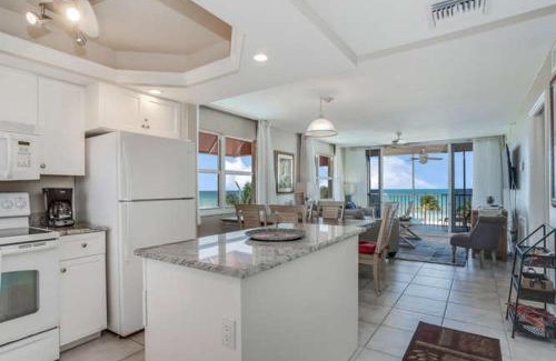 Fort Myers Beach Apartamento | Beach Villas # 201 - BOGO24 condo
