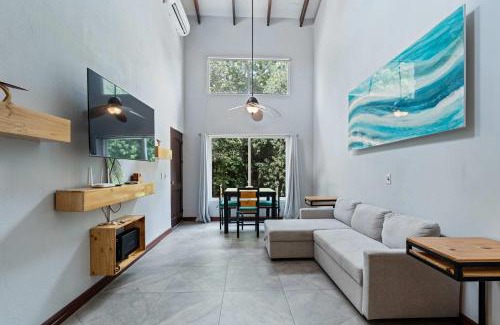 Potrero Casa | Beach walkable loft condo with pool