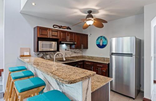 Potrero Casa | Beach walkable loft condo with pool