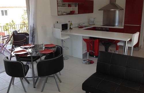 Santa Giulia Casa | 2 PISCINAS / 20X10M y piscina cubierta climatizada en redil