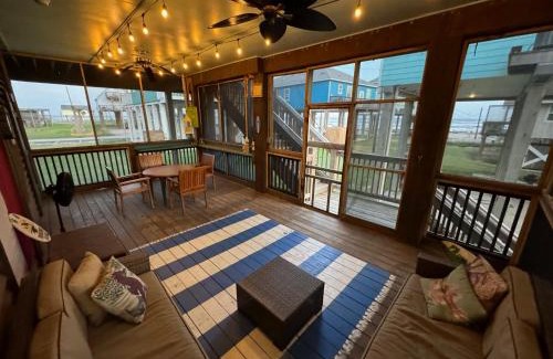 San Luis Casa | Beach & Water Views on 3 Sides Screened Porch