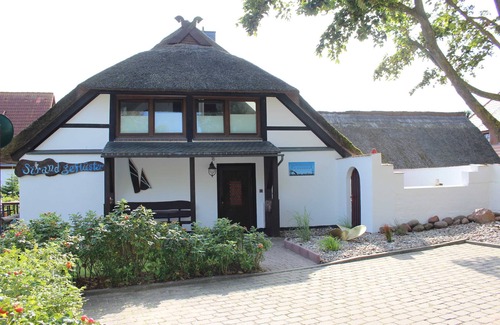 Ostseebad Ahrenshoop Apartamento | Susurros de playa en la planta baja - Strandgeflüster